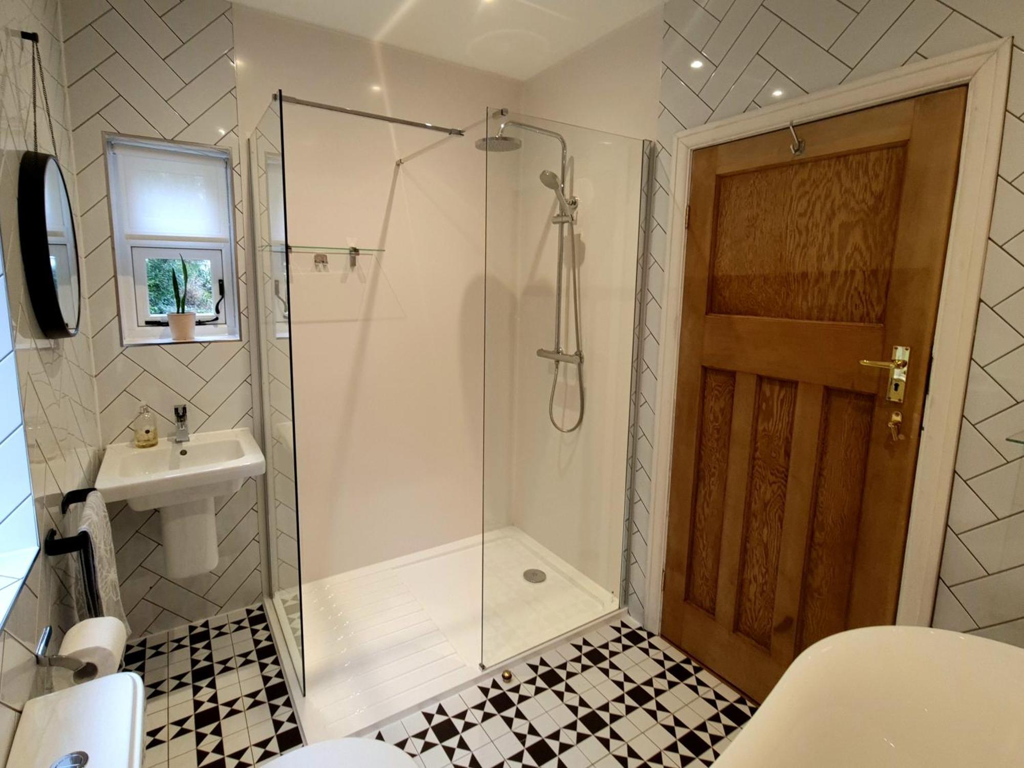 Newberry Wood Guesthouse Ильфракомб Экстерьер фото